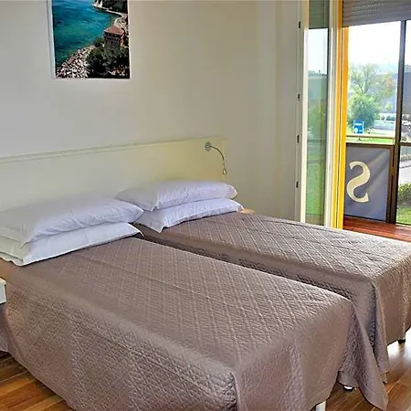 Aspio Apartahotel
